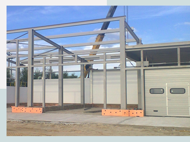 Строительство автосервисов от СтальСтрой-Вль по цене 608 руб.