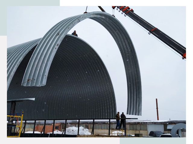 Полукруглые ангары в Вольске